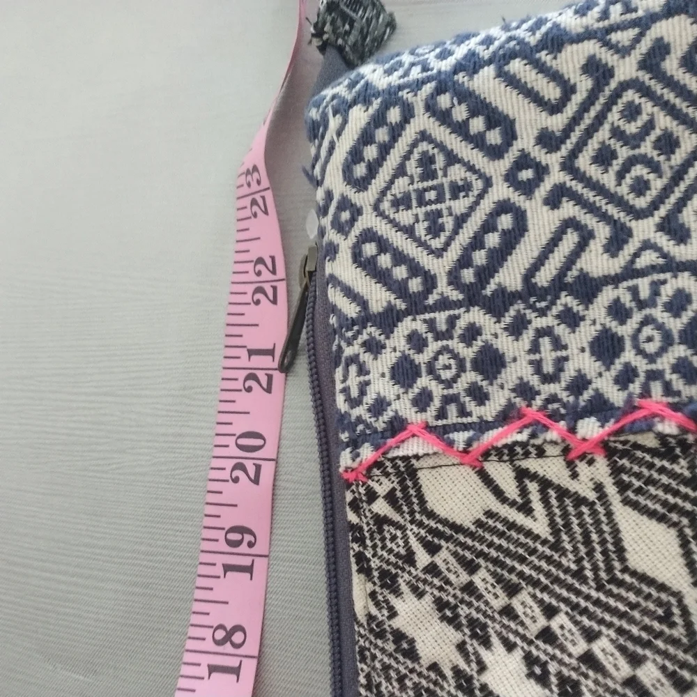 Demdaco Your Journey Multi ColorWeekender Bag Tote - Picture 12 of 14